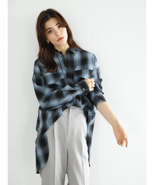 koe（コエ）の「オンブレチェックBIGシャツ*（シャツ/ブラウス・レディース・ベージュ/レッド/ブルー・M）」の22枚目の写真