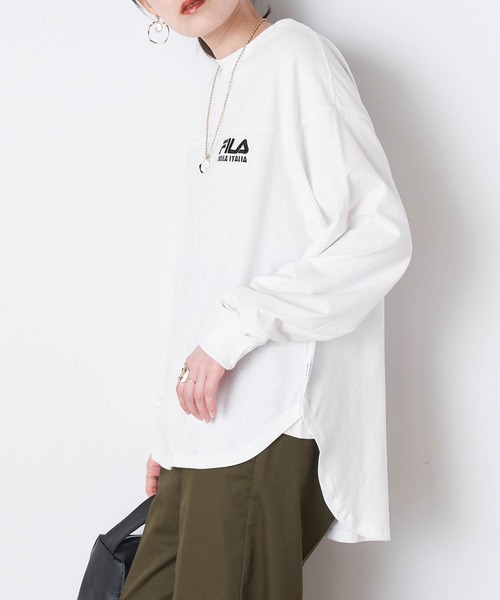 FILA（フィラ）の「FILA/フィラ 別注 フロントロゴ刺繍＆バックプリント ビッグシルエットフットボール長袖Tシャツ（Tシャツ/カットソー・レディース・モカ/グリーン系その他/ホワイト/グレイッシュブルー/グレイッシュベージュ/ブラック・FREE）」の9枚目の写真