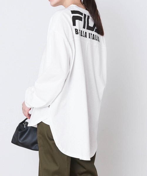 FILA（フィラ）の「FILA/フィラ 別注 フロントロゴ刺繍＆バックプリント ビッグシルエットフットボール長袖Tシャツ（Tシャツ/カットソー・レディース・モカ/グリーン系その他/ホワイト/グレイッシュブルー/グレイッシュベージュ/ブラック・FREE）」の7枚目の写真