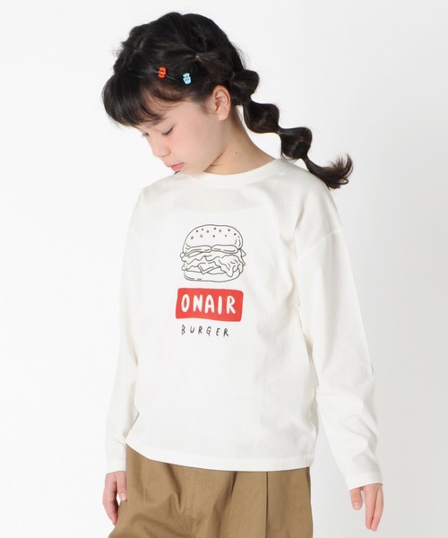 GLAZOS（グラソス）の「天竺・ドロップショルダープリント長袖Tシャツ（Tシャツ/カットソー・キッズ・ラベンダー/ライトグリーン/ライトブルー/ダークグリーン/ベージュ系その他/ピンク系その他/ブルー/サックスブルー/グレー/チャコールグレー/ダークグレー/カーキ/ミント/ネイビー/キナリ/ピンク/ホワイト/ライトグレー/ベージュ/パープル・100cm/150cm/130cm/140cm/110cm/120cm）」の2枚目の写真