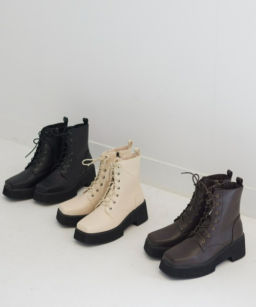 Fabby fabby（ファビィーファビィー）の「スクエアレースアップ厚底ショートブーツ（ブーツ・レディース・ブラック/オフホワイト/ブラウン・MEDIUM/SMALL/LARGE/X-SMALL）」の15枚目の写真