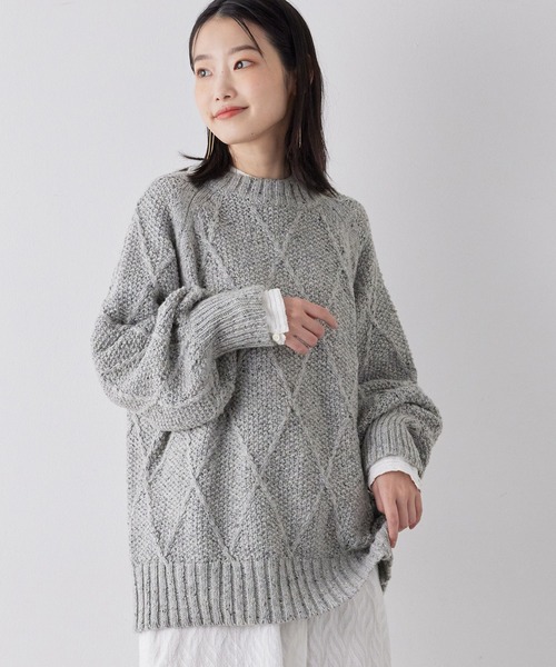 SALON adam et rope'(サロン アダム エ ロペ)の「イナホケーブルニットプルオーバー(ニット/セーター・レディース・グレー/ダークブラウン/オフホワイト・FREE)」の3枚目の写真