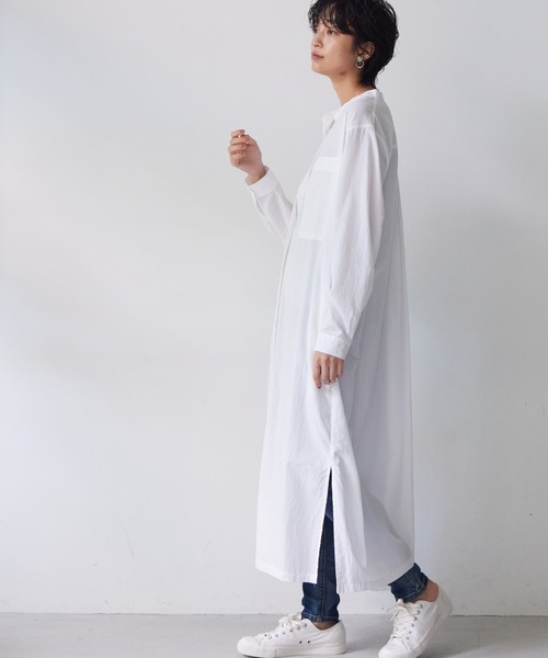 OMNES(オムネス)の「塩縮加工タイプライタービッグポケットシャツワンピース(ワンピース・レディース・ホワイト/ブラック/ベージュ/ブルー系その他・FREE)」の6枚目の写真