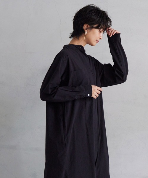 OMNES(オムネス)の「塩縮加工タイプライタービッグポケットシャツワンピース(ワンピース・レディース・ホワイト/ブラック/ベージュ/ブルー系その他・FREE)」の11枚目の写真