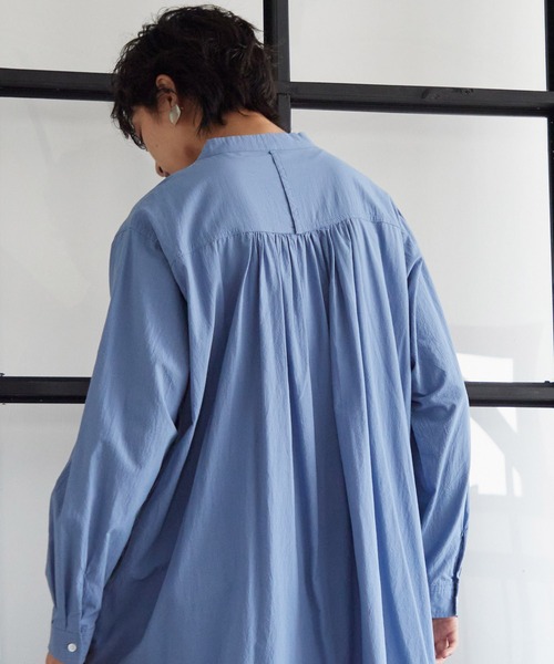 OMNES(オムネス)の「塩縮加工タイプライタービッグポケットシャツワンピース(ワンピース・レディース・ホワイト/ブラック/ベージュ/ブルー系その他・FREE)」の22枚目の写真