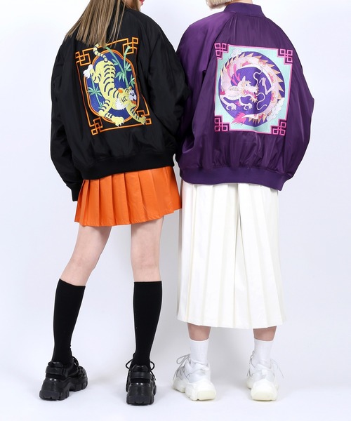 PUNYUS（プニュズ）の「タイガー刺繍ブルゾン（ブルゾン・レディース・ブラック・3/4/2）」の6枚目の写真