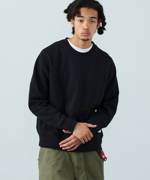 Alpha Industries（アルファインダストリーズ）の「【直営店限定】パッチドラベルクルーネックスウェット（無地）（スウェット・メンズ・ホワイト/ブラック/ヘザーグレー・MEDIUM/LARGE/X-LARGE）」の20枚目の写真