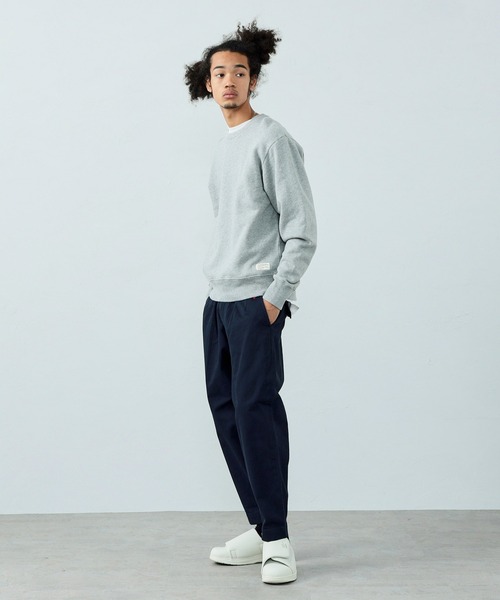 Alpha Industries（アルファインダストリーズ）の「【直営店限定】パッチドラベルクルーネックスウェット（無地）（スウェット・メンズ・ホワイト/ブラック/ヘザーグレー・MEDIUM/LARGE/X-LARGE）」の13枚目の写真