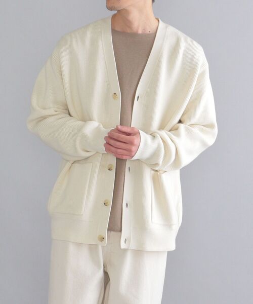 SHIPS（シップス）の「SHIPS:〈手洗い可能〉コットン/アクリル 超度詰め アゼ カーディガン（カーディガン/ボレロ・メンズ・ライトブルー/ネイビー/オフホワイト/グリーン/コバルトブルー・SMALL/MEDIUM/LARGE/X-LARGE）」の2枚目の写真