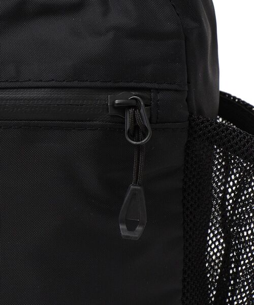 GERRY(ジェリー)の「【WEB限定】GERRY: 【撥水】シーム ショルダー バック◇(ショルダーバッグ・メンズ・ブラック・ONE SIZE)」の10枚目の写真