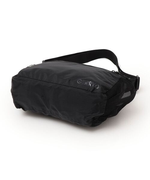 GERRY(ジェリー)の「【WEB限定】GERRY: 【撥水】シーム ショルダー バック◇(ショルダーバッグ・メンズ・ブラック・ONE SIZE)」の4枚目の写真