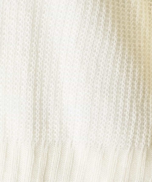 A de a.v.v（アードアー・ヴェ・ヴェ）の「袖レースアップメッシュニット（ニット/セーター・レディース・ブラック/ホワイト/ベージュ・39）」の19枚目の写真
