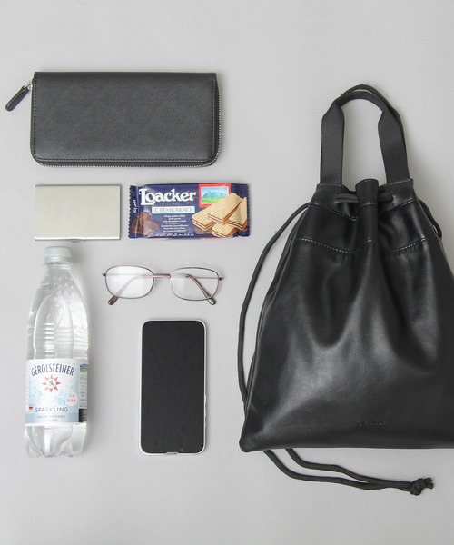 glabella（グラベラ）の「2WAY PU 巾着バッグ（ハンドバッグ・ショルダーバッグ）（ショルダーバッグ・メンズ・ブラック・FREE）」の2枚目の写真