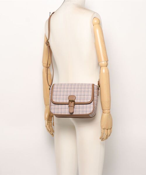 ehka sopo(エヘカソポ)の「チェックパイピングショルダーバッグ(ショルダーバッグ・レディース・キャメル/ダークブラウン/ベージュ/ブラウン・フリ-)」の11枚目の写真