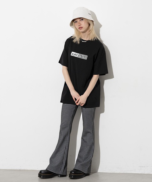 X-girl（エックスガール）の「BASIC BUCKET HAT/ベーシック　バケットハット（ハット・レディース・ホワイト/ブラック/ライトインディゴブルー/ライトパープル・ONE SIZE）」の8枚目の写真