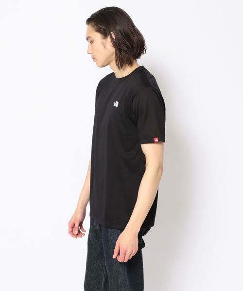 THE NORTH FACE（ザノースフェイス）の「THE NORTH FACE(ザ・ノースフェイス) ショートスリーブスクエアカモフラージュティー/ NT32158（Tシャツ/カットソー・メンズ・ブラック/オフホワイト・LARGE/X-LARGE/MEDIUM）」の6枚目の写真