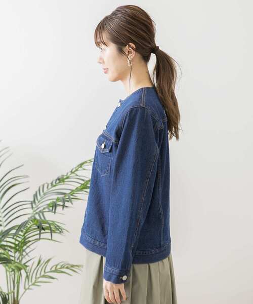 URBAN RESEARCH Sonny Label（アーバンリサーチサニーレーベル）の「ノーカラーコットンジャケット（デニムジャケット・レディース・オフホワイト/インディゴブルー/グレー系その他・FREE）」の6枚目の写真