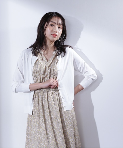 NATURAL BEAUTY BASIC(ナチュラルビューティーベーシック)の「レーヨンナイロン16Gカーディガン(カーディガン/ボレロ・レディース・ブラック/オフホワイト/オレンジ/グリーン・MEDIUM)」の6枚目の写真