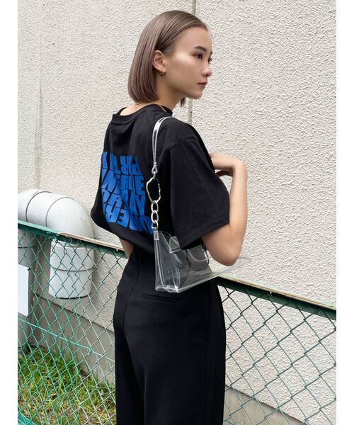 EMODA（エモダ）の「バックプリントオーバーTシャツ（Tシャツ/カットソー・レディース・ホワイト/ブラック/グレー/ブルー・FREE）」の3枚目の写真