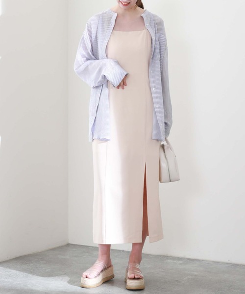 archives（アルシーヴ）の「Ｂａｃｋリボンスリットキャミワンピース（ワンピース・レディース・ブラック/アイボリー/ブルーグレー・MEDIUM）」の2枚目の写真