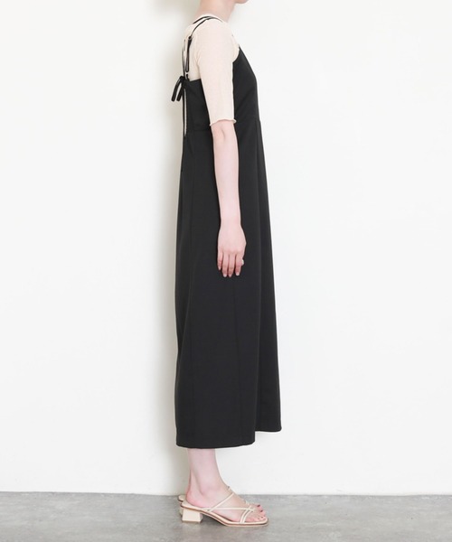 archives（アルシーヴ）の「Ｂａｃｋリボンスリットキャミワンピース（ワンピース・レディース・ブラック/アイボリー/ブルーグレー・MEDIUM）」の21枚目の写真