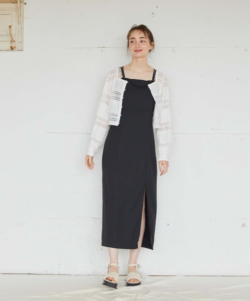 archives（アルシーヴ）の「Ｂａｃｋリボンスリットキャミワンピース（ワンピース・レディース・ブラック/アイボリー/ブルーグレー・MEDIUM）」の7枚目の写真