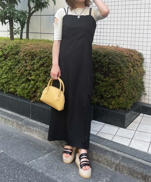 archives（アルシーヴ）の「Ｂａｃｋリボンスリットキャミワンピース（ワンピース・レディース・ブラック/アイボリー/ブルーグレー・MEDIUM）」の15枚目の写真