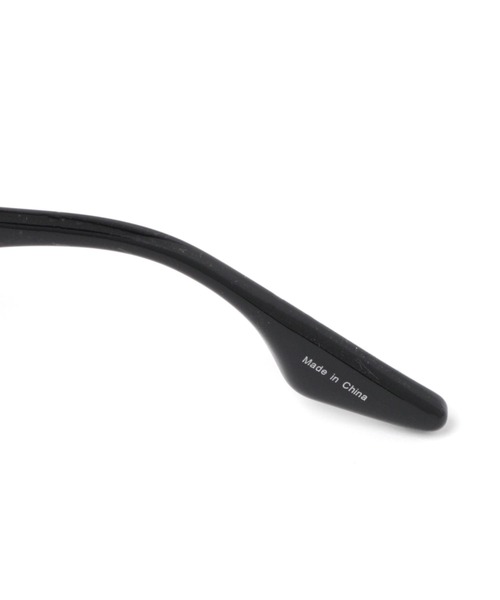 ALAND（エーランド）の「【UNISEX】3.3Field Trip／#62226 GLASSES 2295191（サングラス・レディース・ホワイト/ブラック・FREE）」の6枚目の写真