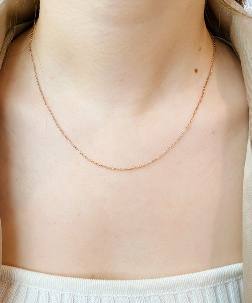 iso(イソ)の「金属アレルギー対応/1mmシアーチェーン シンプルネックレス/サージカルステンレス(ネックレス・レディース・ピンク/シルバー/ゴールド・FREE)」の7枚目の写真