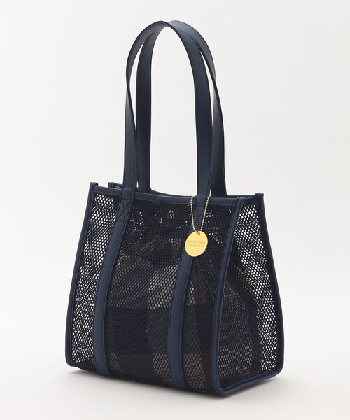 BLUE LABEL CRESTBRIDGE（ブルーレーベルクレストブリッジ）の 
