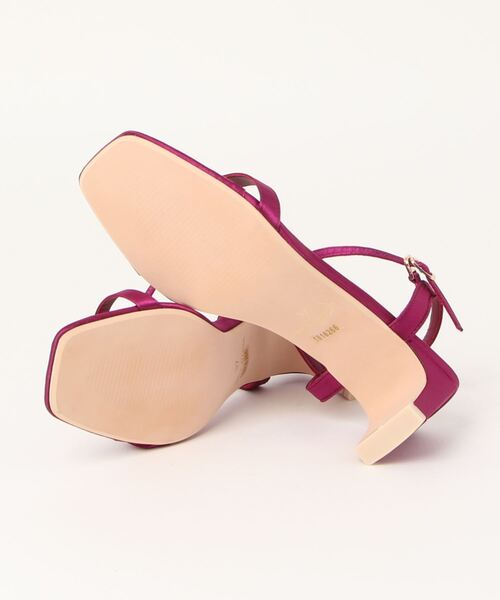 Te chichi(テチチ)の「ミニマルバーサンダル(サンダル・レディース・イエロー/カーキ/パープル・37/38)」の5枚目の写真