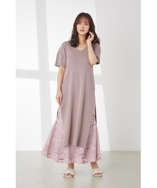 LILIDIA(リリディア)の「ロングスリットニットTOPS(ニット/セーター・レディース・ブラック/ライトピンク/ライトブラウン・MEDIUM/SMALL)」の3枚目の写真