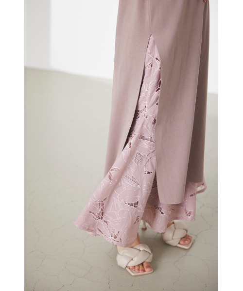 LILIDIA(リリディア)の「ロングスリットニットTOPS(ニット/セーター・レディース・ブラック/ライトピンク/ライトブラウン・MEDIUM/SMALL)」の19枚目の写真