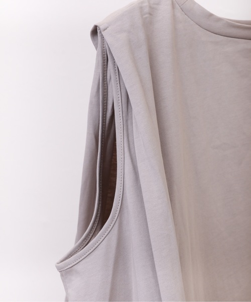 ap retro(アプレトロ)の「肩タックノースリフレアTEE(Tシャツ/カットソー・レディース・グレイッシュベージュ/スミクロ/オフホワイト/ブラック/ブラック×ホワイト/ホワイト×ブラック・FREE)」の22枚目の写真