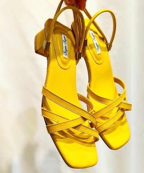 Sugar Sugar(シュガーシュガー)の「【SUGAR SUGAR シュガーシュガー】ローヒール2WAYサンダル(サンダル・レディース・ブラック/グリーン/イエロー/ベージュ/パープル・LL/L/S/M)」の5枚目の写真