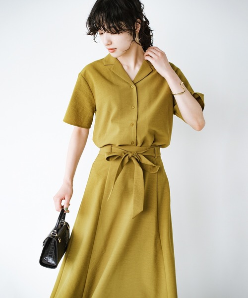 haco!（ハコ）の「雨にも負けず賢くきれいにお手軽に！楽ちんなのにきちんと見えする　お仕事にも便利な撥水加工の開衿シャツ（シャツ/ブラウス・レディース・マスタード/ダークネイビー・SMALL/MEDIUM/LARGE/X-LARGE）」の13枚目の写真