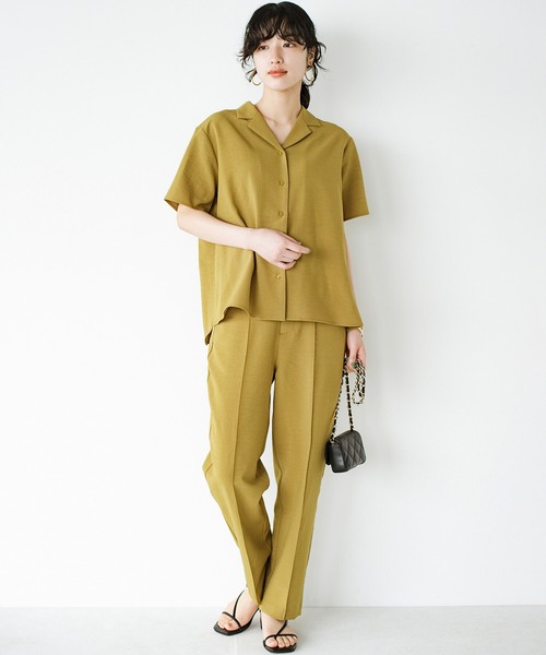 haco!（ハコ）の「雨にも負けず賢くきれいにお手軽に！楽ちんなのにきちんと見えする　お仕事にも便利な撥水加工の開衿シャツ（シャツ/ブラウス・レディース・マスタード/ダークネイビー・SMALL/MEDIUM/LARGE/X-LARGE）」の16枚目の写真