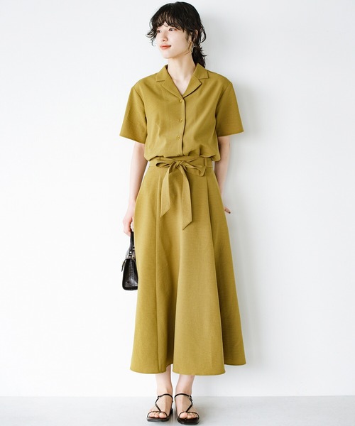 haco!（ハコ）の「雨にも負けず賢くきれいにお手軽に！楽ちんなのにきちんと見えする　お仕事にも便利な撥水加工の開衿シャツ（シャツ/ブラウス・レディース・マスタード/ダークネイビー・SMALL/MEDIUM/LARGE/X-LARGE）」の22枚目の写真