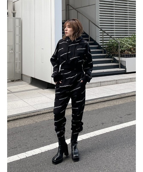 ENVYM（アンビー）の「オールロゴジョガーＰＴ（その他パンツ・レディース・ホワイト/ブラック・FREE）」の21枚目の写真