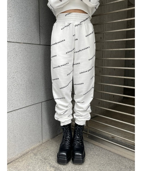 ENVYM（アンビー）の「オールロゴジョガーＰＴ（その他パンツ・レディース・ホワイト/ブラック・FREE）」の14枚目の写真