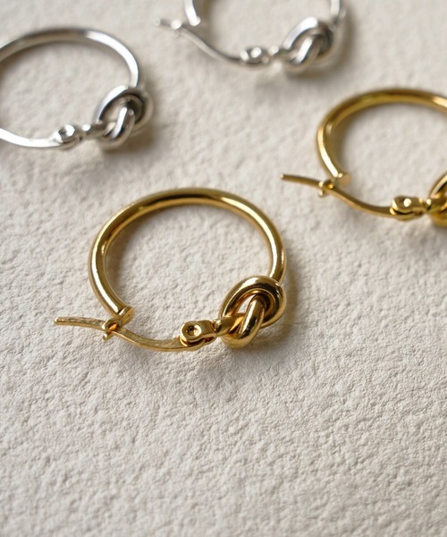 金属アレルギー対応 ノットモチーフフープピアス S0757【IAMUSE