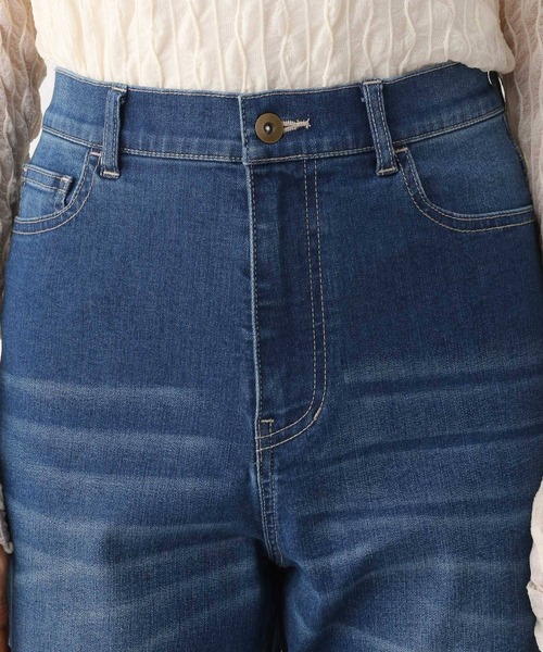 LEPSIM（レプシィム）の「フレアスリットデニムパンツ　295668（デニムパンツ・レディース・ライトブルー/ブルー・MEDIUM/LARGE）」の8枚目の写真