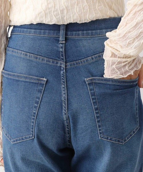 LEPSIM（レプシィム）の「フレアスリットデニムパンツ　295668（デニムパンツ・レディース・ライトブルー/ブルー・MEDIUM/LARGE）」の17枚目の写真