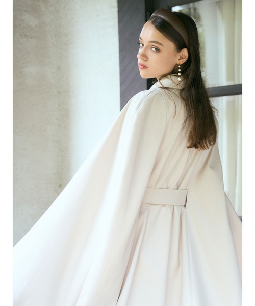 DURAS（デュラス）の「ケープ付き２ＷＡＹコート（その他アウター・レディース・ブラック/ベージュ/アイボリー・FREE）」の8枚目の写真