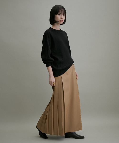 ADAM ET ROPE'(アダムエロペ)の「【WEB・一部実店舗限定】WOOL混リブプルオーバー(ニット/セーター・レディース・ブラック/ダークグリーン/グレー系その他/ベージュ系その他・FREE)」の5枚目の写真