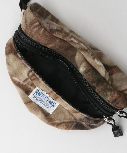 BATTLE LAKE(バトルレイク)の「<BATTLE LAKE OUTDOORS> FLEECE WAIST BAG CAMO/バッグ(ボディバッグ/ウエストポーチ・メンズ・ブラウン・FREE)」の5枚目の写真