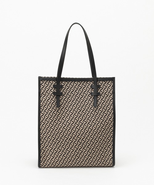 IACUCCI（イアクッチ）の「モノグランマ M JACQUARD/RUGA（トート