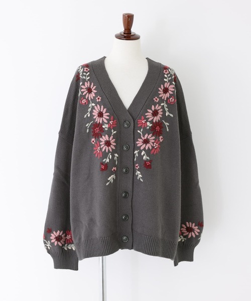 花柄手刺繍ニットカーディガン』（カーディガン/ボレロ
