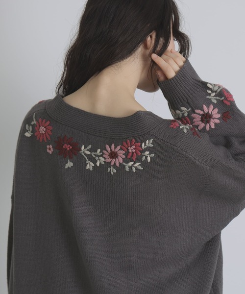 HANAEMORI 花柄刺繍 長袖カーディガン 　新品未使用♡ Vネックカーディガン 花柄 刺繍 高齢者 あったか 柔らかい 前