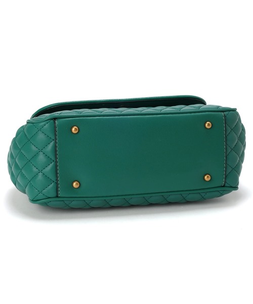 Guess（ゲス）の「MAILA Convertible Xbody Flap（ショルダーバッグ・レディース・ブラック/グリーン/ピンクベージュ/ボルドー・ONE SIZE）」の18枚目の写真